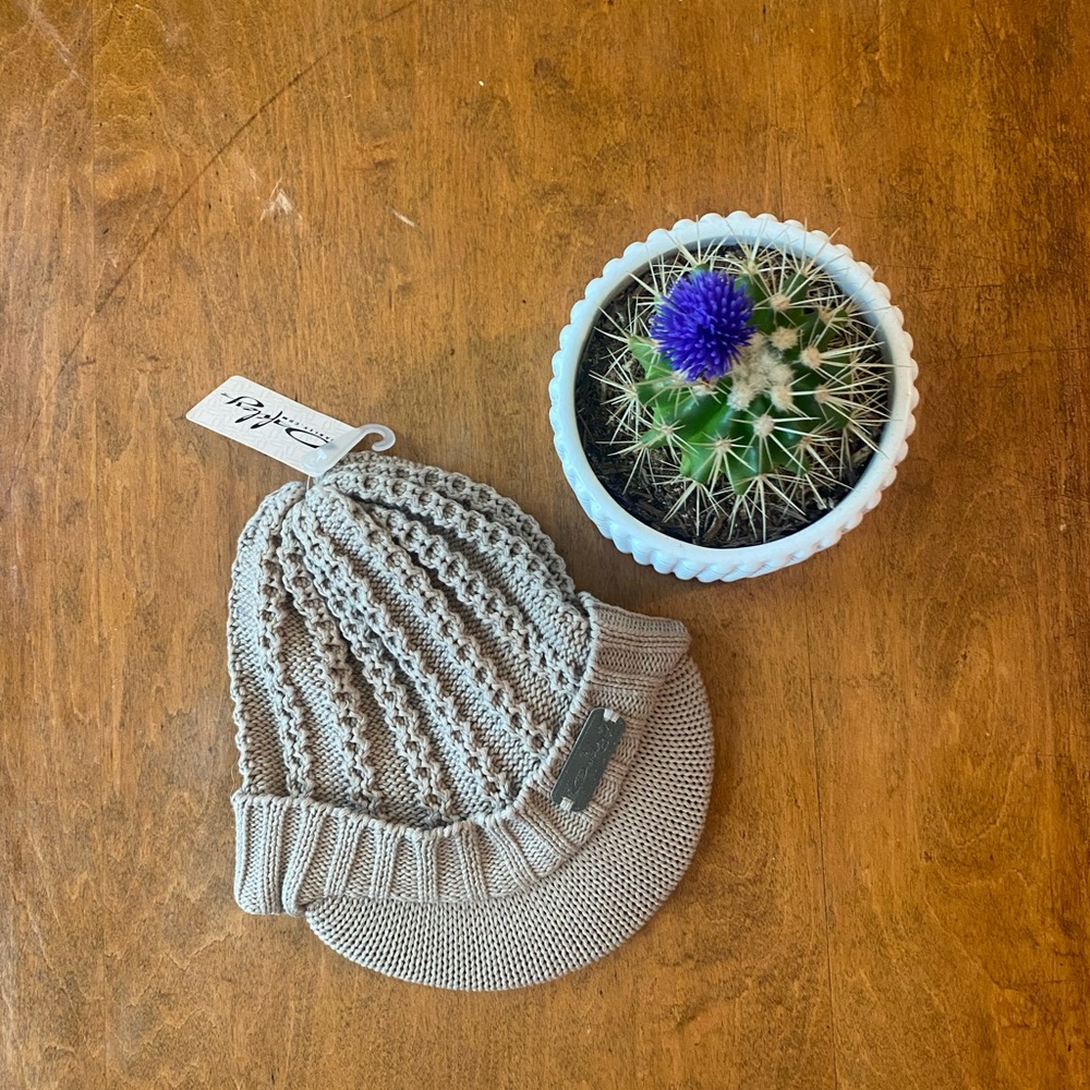 Oakley Beige Knit Beanie Hat with Brim NWT Neutral Cozy